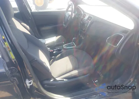 2014 Chrysler 200 Lx from USA, damaged, VIN 1C3CCBAB8EN210201